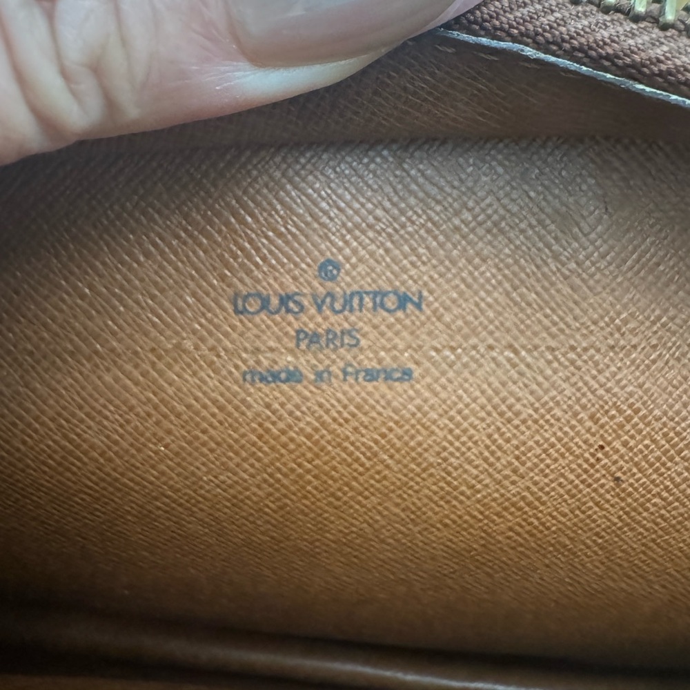 Louis Vuitton Monogram Pochette Homme Clutch Bag Authentic - Picture 8 of 10